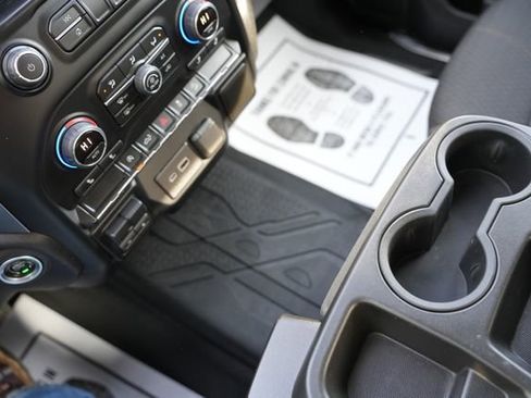 Used 2021 Chevrolet Silverado 1500 LT w/ Z71 Off-Road Package image 25