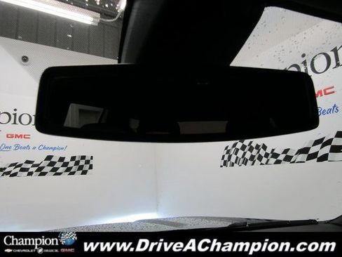 Used 2022 GMC Yukon Denali AWD/4WD image 44