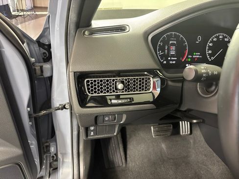 Certified 2024 Honda Civic Sport image 25