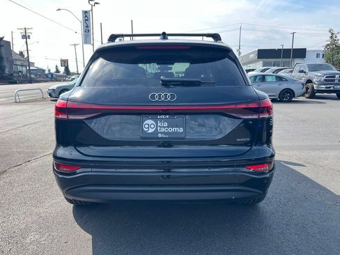 Used 2025 Audi Q6 e-tron Premium Plus w/ Premium Plus AWD/4WD image 6