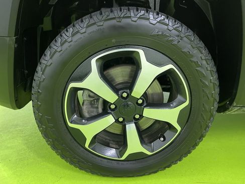 Used 2019 Jeep Renegade Trailhawk image 15