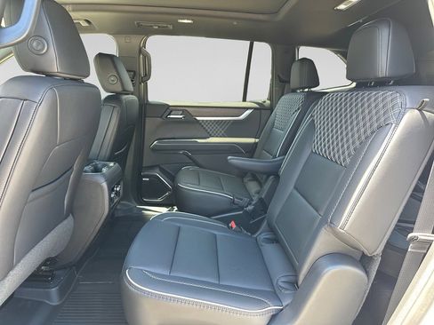 New 2026 GMC Acadia Denali w/ Super Cruise Package AWD/4WD image 14