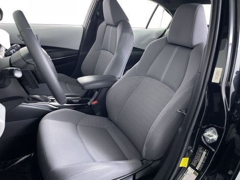 Used 2020 Toyota Corolla SE image 12