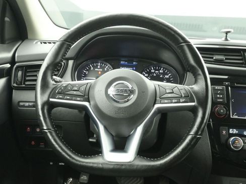 Certified 2022 Nissan Rogue Sport SV AWD/4WD image 29