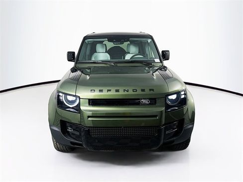 New 2026 Land Rover Defender 110 S image 2
