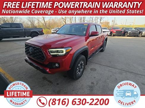 Used 2022 Toyota Tacoma TRD Sport image 1