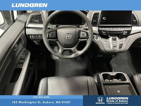 New 2026 Honda Odyssey EX-L image 7
