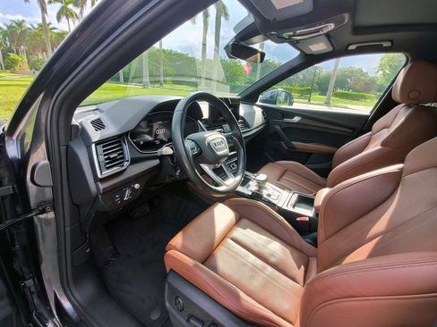 Used 2022 Audi Q5 2.0T Prestige w/ Prestige Package AWD/4WD image 24