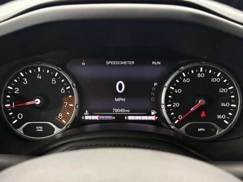 Used 2021 Jeep Renegade Latitude w/ Convenience Group AWD/4WD image 33