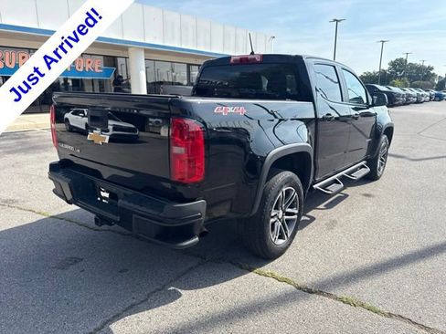 Used 2019 Chevrolet Colorado W/T w/ Custom Special Edition AWD/4WD image 3