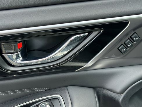 Certified 2025 Subaru Legacy Limited AWD/4WD image 25