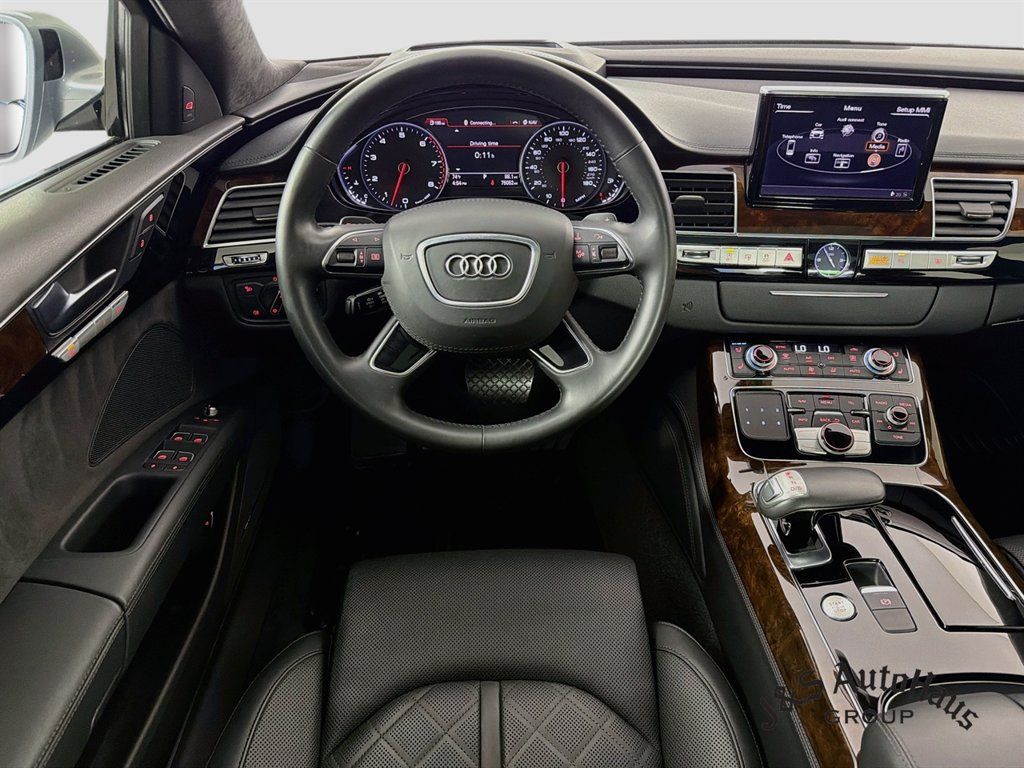 Used 2018 Audi A8 L 4.0T w/ 20" Black Optic Package AWD/4WD image 29