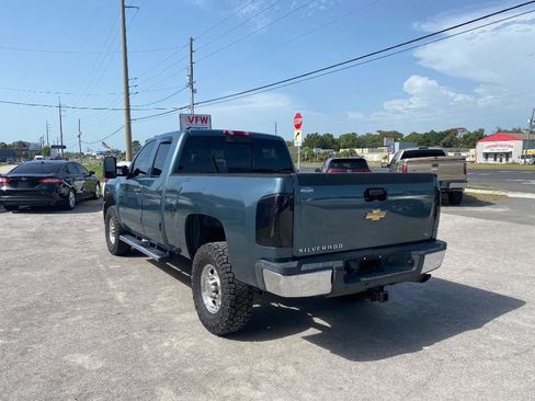 Used 2007 Chevrolet Silverado 2500 LT w/ 1LT Convenience Package RWD image 10