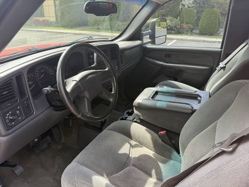 Used 2003 Chevrolet Silverado 2500 LS w/ Snow Plow Prep Package AWD/4WD image 13