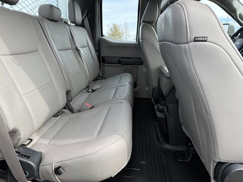 Used 2019 Ford F350 XL w/ Power Equipment Group image 9