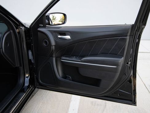 Used 2022 Dodge Charger Scat Pack RWD image 25