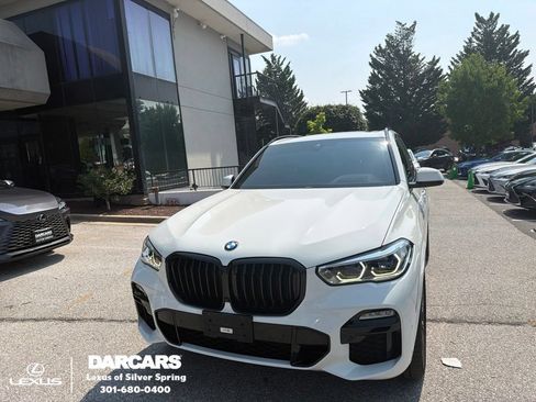 Used 2021 BMW X5 xDrive40i w/ M Sport Package AWD/4WD image 1