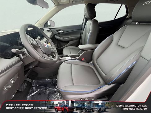 Used 2026 Buick Encore GX Sport Touring w/ Advanced Technology Package FWD image 10