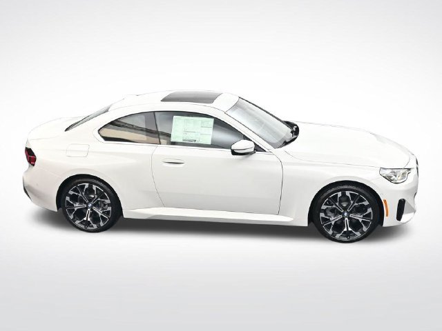 New 2026 BMW 230i xDrive Coupe w/ Premium Package AWD/4WD image 25