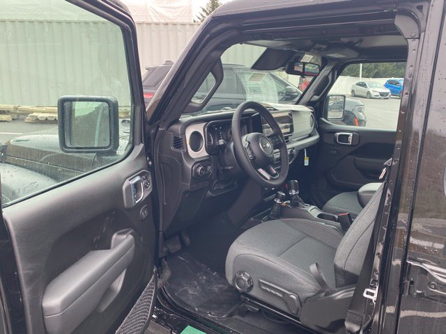 New 2026 Jeep Wrangler Unlimited Sport AWD/4WD image 14