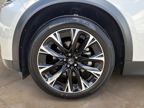 Used 2026 MAZDA CX-90 Plug-In Hybrid w/ Premium Plus AWD/4WD image 28