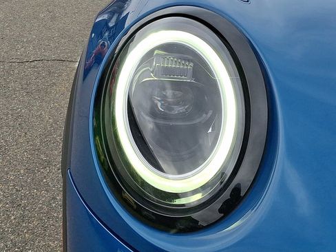 Certified 2023 MINI Cooper S image 9