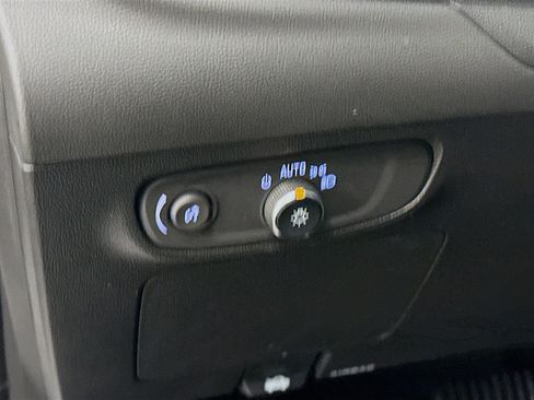 Used 2025 Buick Encore GX Preferred image 17