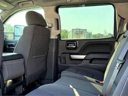 Used 2018 Chevrolet Silverado 1500 LT w/ All Star Edition RWD image 13