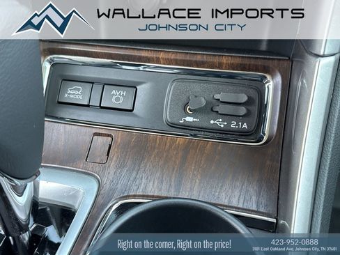 Used 2021 Subaru Ascent Touring AWD/4WD image 28