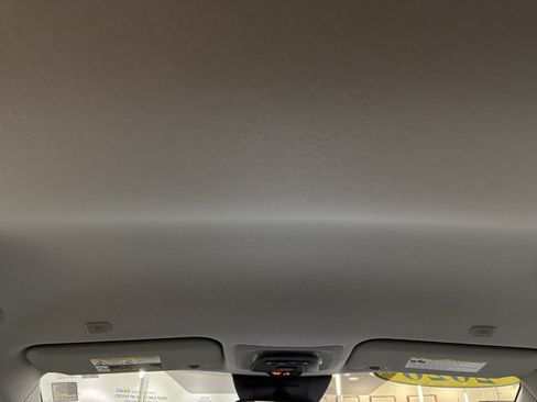 Used 2026 Toyota Corolla Cross L FWD image 26