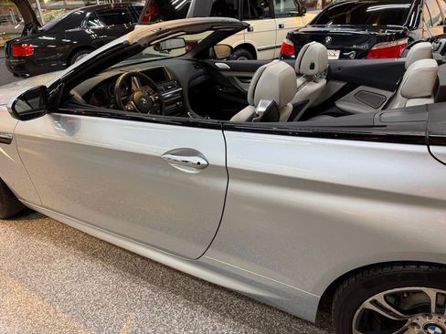 Used 2014 BMW M6 Convertible image 14