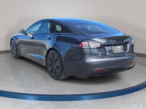 Used 2024 Tesla Model S Base image 8