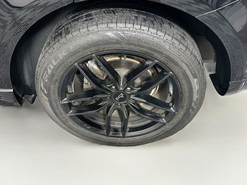 Used 2017 Audi Q5 2.0T Premium Plus w/ Technology Package AWD/4WD image 11