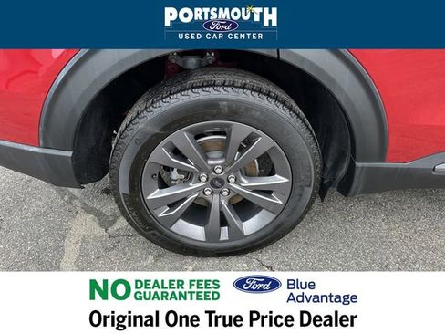 Certified 2022 Ford Explorer XLT w/ Equipment Group 202A image 35