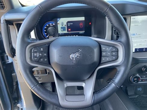 Used 2024 Ford Bronco Outer Banks AWD/4WD image 35