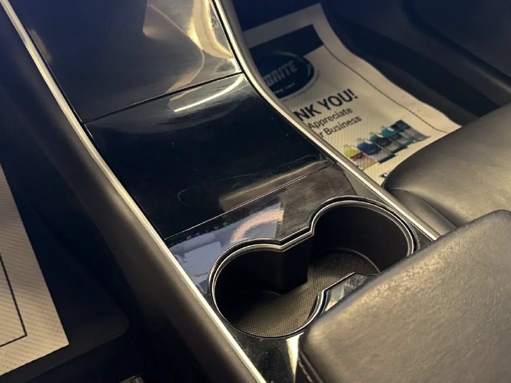 Used 2019 Tesla Model 3 Standard Range Plus RWD image 15