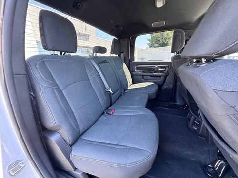 Used 2025 RAM 2500 Big Horn AWD/4WD image 21