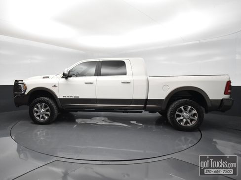 Used 2022 RAM 2500 Limited AWD/4WD image 3