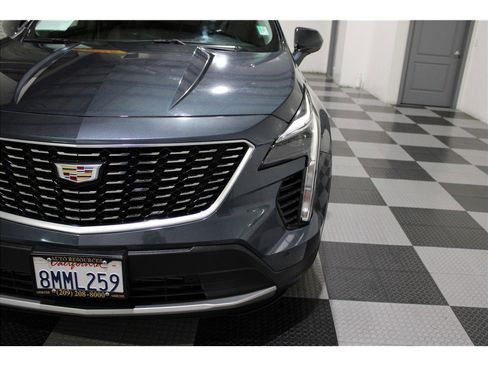Used 2019 Cadillac XT4 Premium Luxury w/ Driver Awareness Package image 8