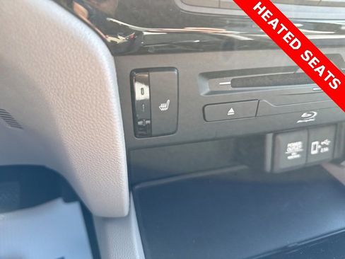 Used 2022 Honda Pilot Touring image 15