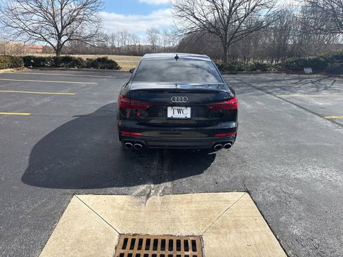 Used 2022 Audi S6 Premium Plus w/ S Sport Package image 6