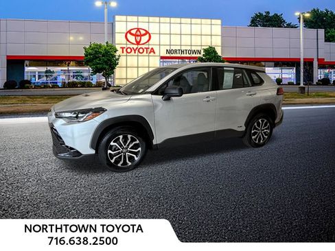 Used 2024 Toyota Corolla Cross AWD Hybrid image 1