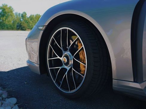 Used 2018 Porsche 911 Turbo S image 35