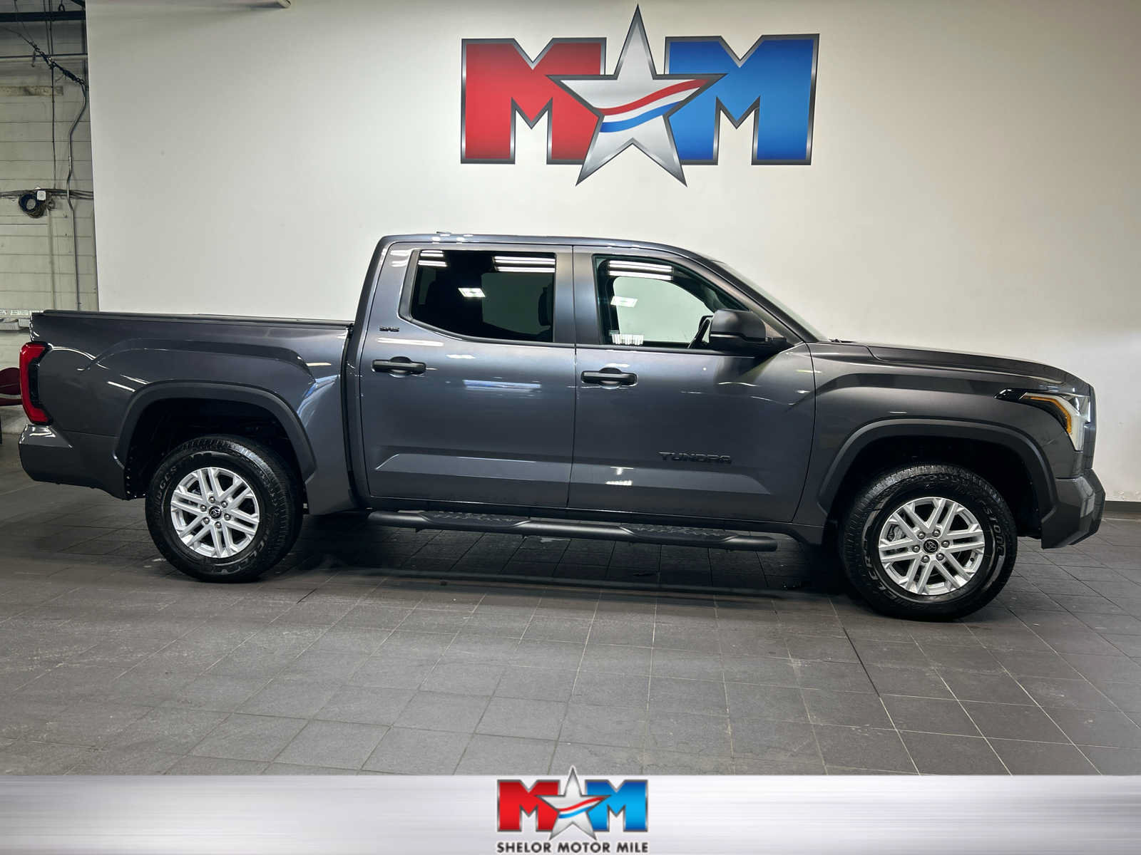Used 2024 Toyota Tundra SR5 AWD/4WD image 1