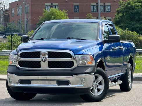 Used 2015 RAM 1500 ST w/ SXT Appearance Group AWD/4WD image 1