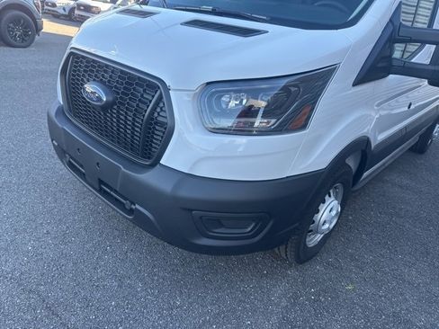 New 2025 Ford Transit 350 148 Low Roof AWD image 9