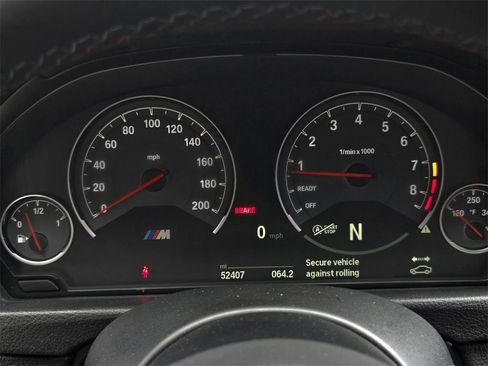 Used 2015 BMW M3 image 38