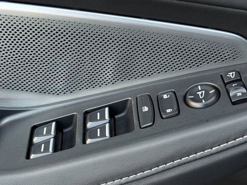 Used 2025 Acura MDX Technology Package image 12