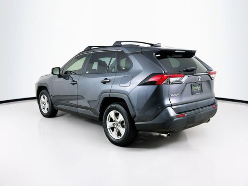 Used 2019 Toyota RAV4 XLE image 5