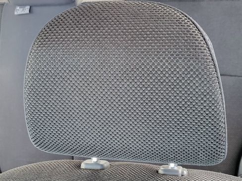 Used 2013 Subaru Crosstrek 2.0i Premium image 18